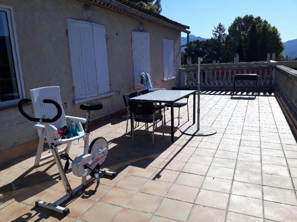 La Provence 17 Les Horizons Clairs Chemin Des Passons Hotel Aubagne Exterior photo